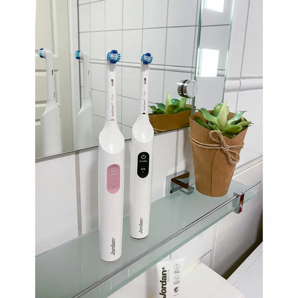 Jordan Elektrische Tandenborstel Clean Smile Zwart - Wit 8 Jordan Elektrische Tandenborstel Clean Smile Zwart - Wit - Afbeelding 6