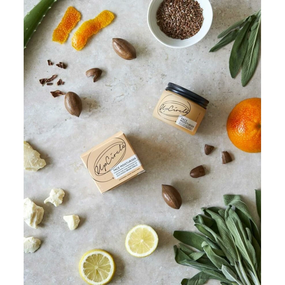 UpCircle Gezichtscrème Met Vitamine E En Aloë Vera 6 UpCircle Gezichtscrème Met Vitamine E En Aloë Vera - Afbeelding 4